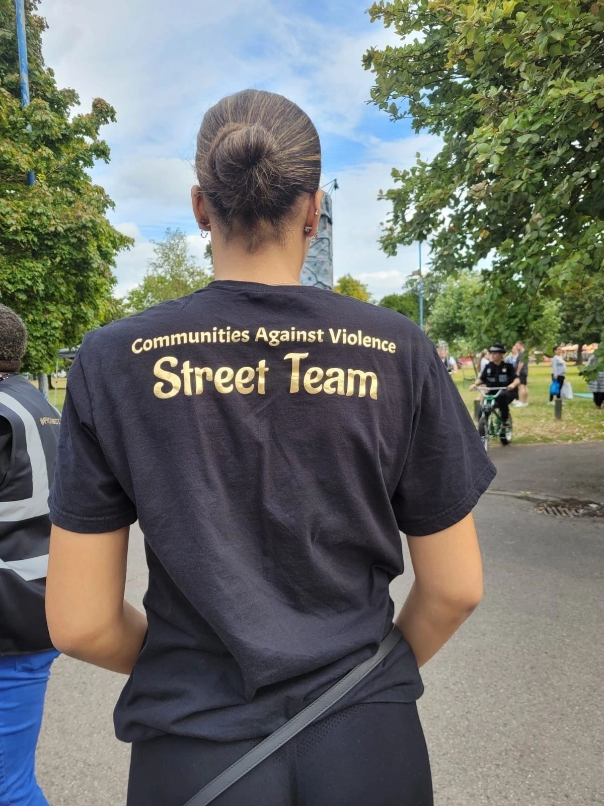 Knife Angel Community Day — Slough